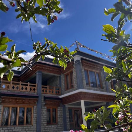 Ladakh Country Inn Leh Kültér fotó